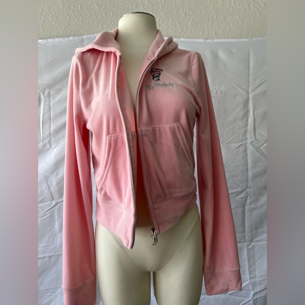 Juicy Couture 🖤 Hello Kitty and Friends 🖤 Forever 21 pink hoodie. - Picture 6 of 6